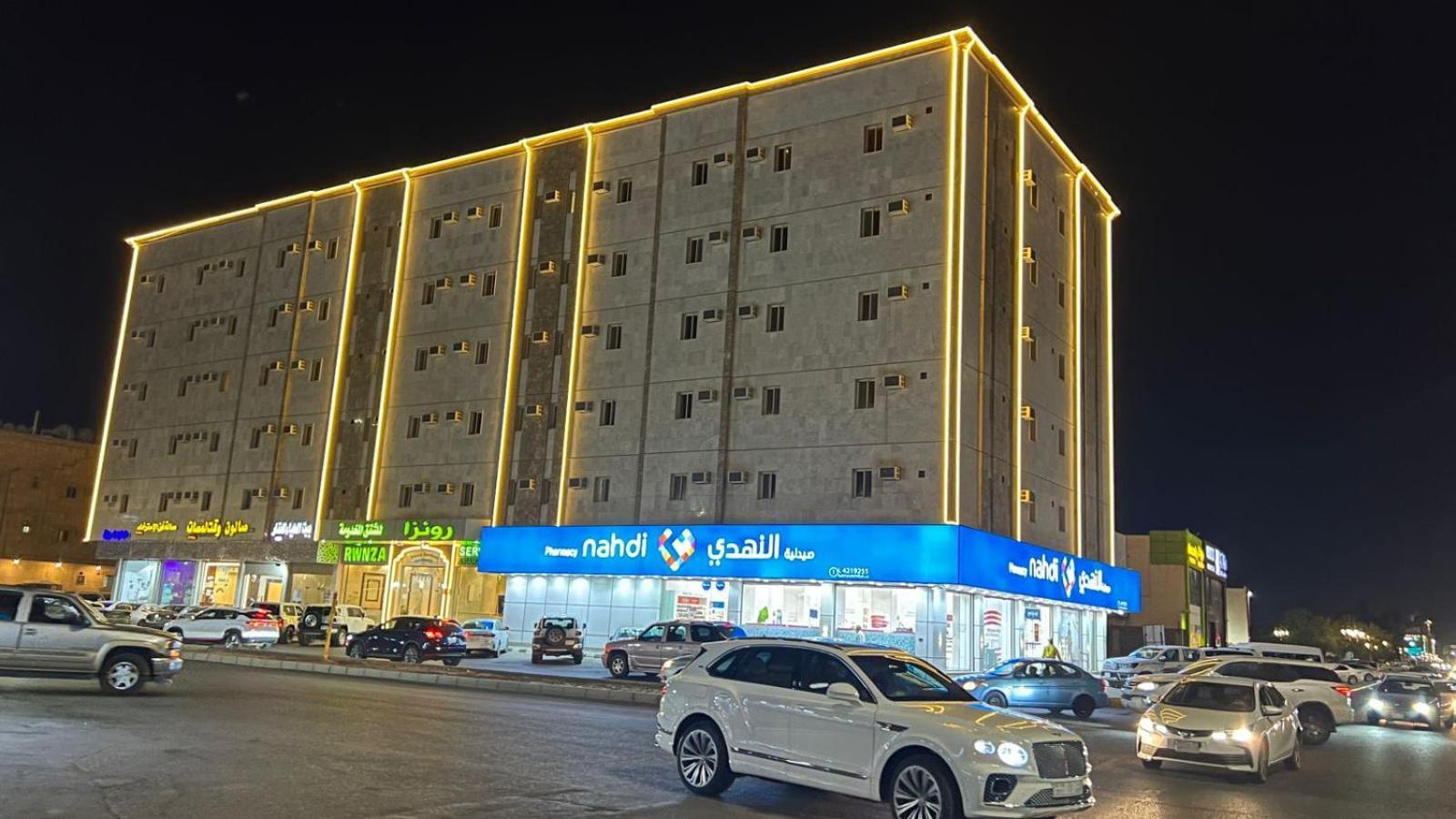 رونزا للوحدات السكنية المفروشة Rwnza Hotel Apartments Tabuk Esterno foto