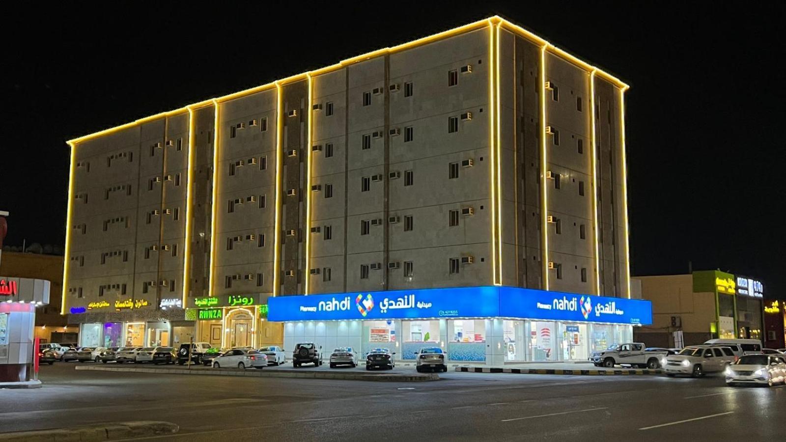 رونزا للوحدات السكنية المفروشة Rwnza Hotel Apartments Tabuk Esterno foto