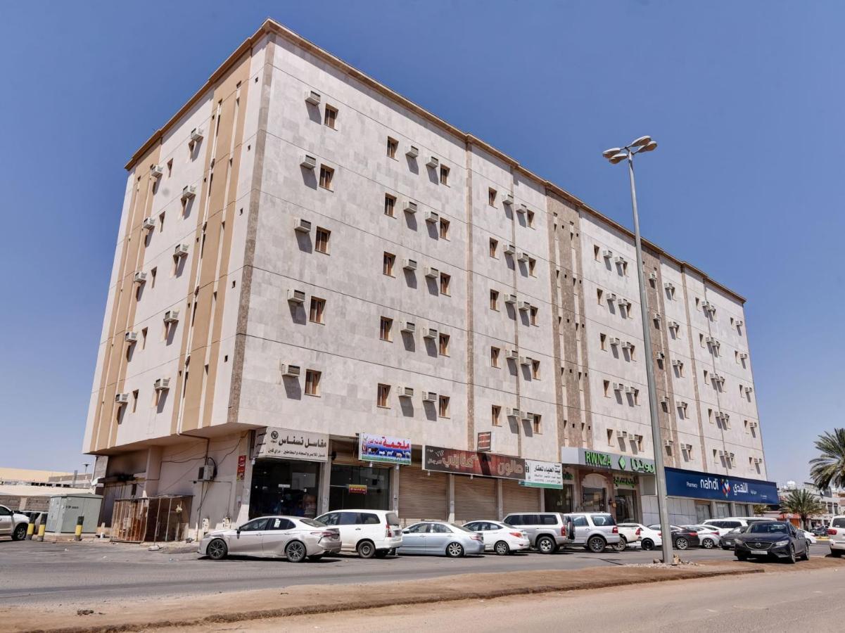 رونزا للوحدات السكنية المفروشة Rwnza Hotel Apartments Tabuk Esterno foto